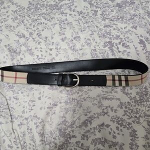 Burberry Black and Cream Leather Belt with Silver Buckle Comes With FREEBIE!
